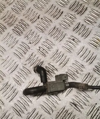 Porsche Cayenne (9PA) Valve vacuum 72290800