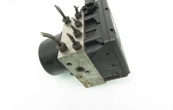 Volkswagen Golf III ABS Pump 3A0907379D 10094603113 10020400824