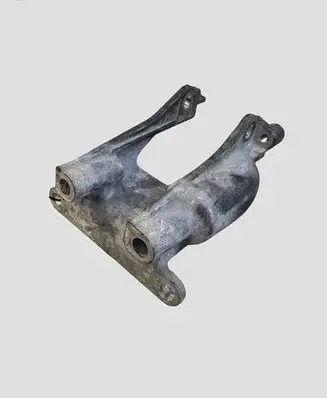 Subaru Outback Engine mounting bracket