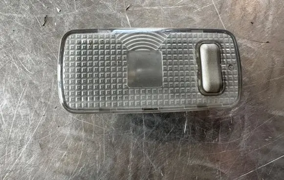 Renault Koleos I Rear seat light