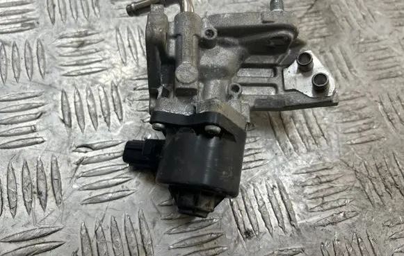 Lexus ES VII XZ10 EGR valve 2562024050