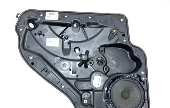 Volkswagen Golf VI Rear window lifting mechanism without motor 5K4839729H