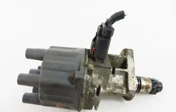 Chrysler Voyager Spark distributor 