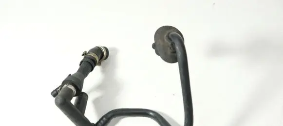 Audi A6 S6 C5 4B Vacuum line/pipe/hose 027133784E 058133753B 8D0611743