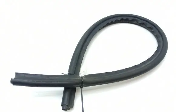 Mercedes-Benz ML W163 Engine compartment rubber 