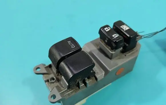 Toyota Yaris Electric window control switch IMPRK1488067