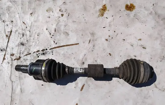 BMW X2 F39 Front driveshaft 8681523