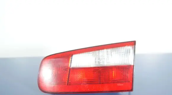 Renault Laguna II Rear/tail lights 8200002476