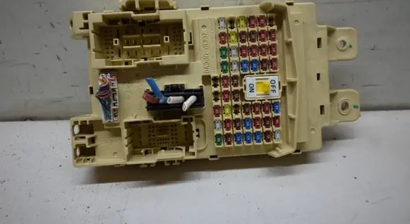 Fuse box set