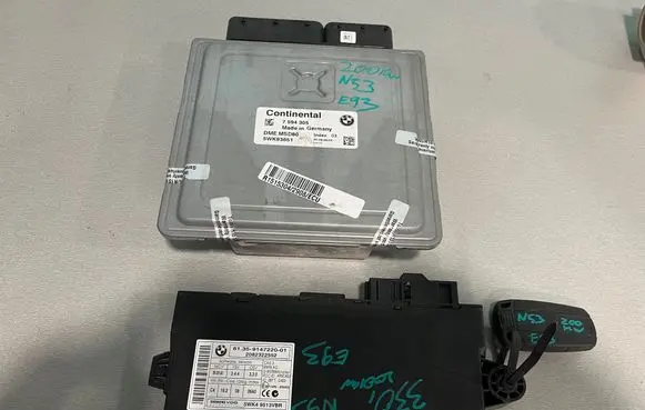 Engine ECU kit and lock set