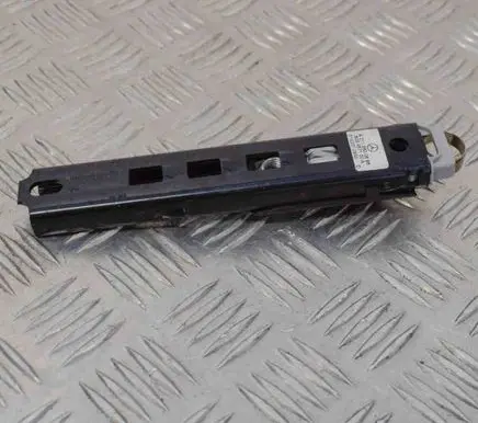 Mercedes-Benz ML W164 Seat belt height adjuster A2118600688