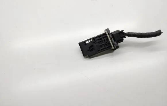 Nissan Qashqai Mass air flow meter 93450753 SA22680