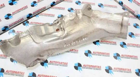 BMW 6 F12 F13 Heat shield in engine bay 7576999