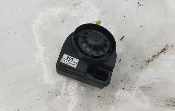 BMW 3 E46 Alarm system siren E1000276