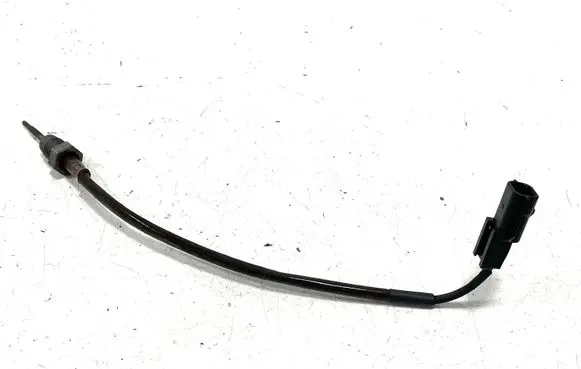Renault Captur Exhaust gas temperature sensor 8126R 0358627A17