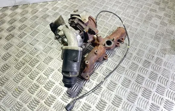 Skoda Fabia Mk2 (5J) Turbo 03L253010H 03L253010