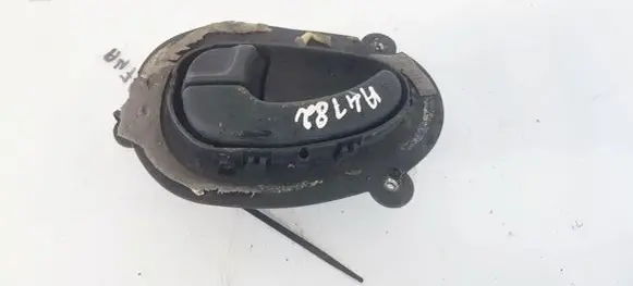 Peugeot 406 Rear door interior handle 9616307577 93118501