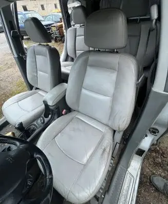 Seat set