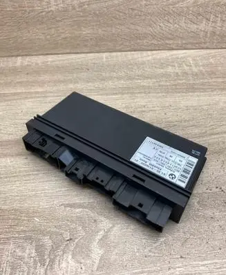 BMW 5 E60 E61 Comfort/convenience module 9136039 E6xKBM