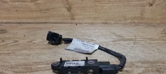 Volvo XC90 Airbag deployment crash/impact sensor 30724677