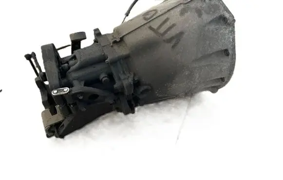 Mercedes-Benz Vito Viano W639 Manual 6 speed gearbox 716637 6392602300