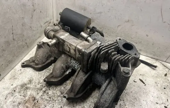 Renault Scenic II - Grand scenic II Intake manifold 8200463548