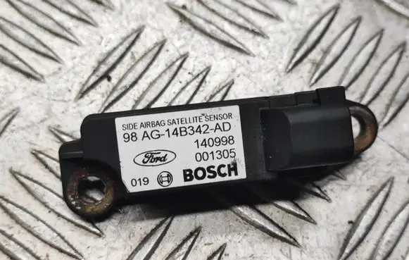 Ford Focus Airbag deployment crash/impact sensor 98AG14B342AD 140998 001305