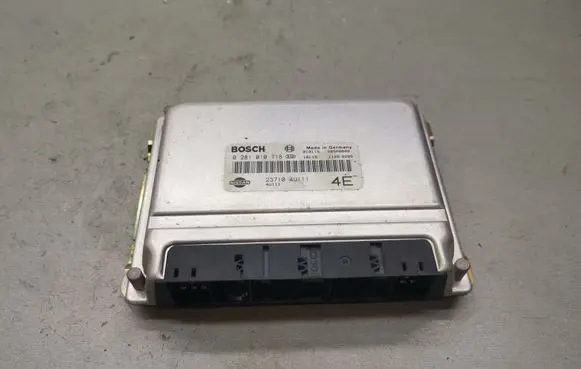 Nissan Almera Tino Engine control unit/module 0281010718 237104U111