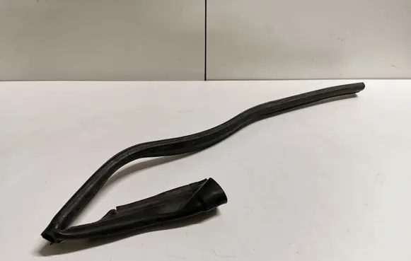 Engine compartment rubber
