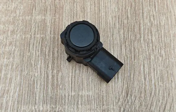 BMW 5 G30 G31 G38 Parking PDC sensor 9826784
