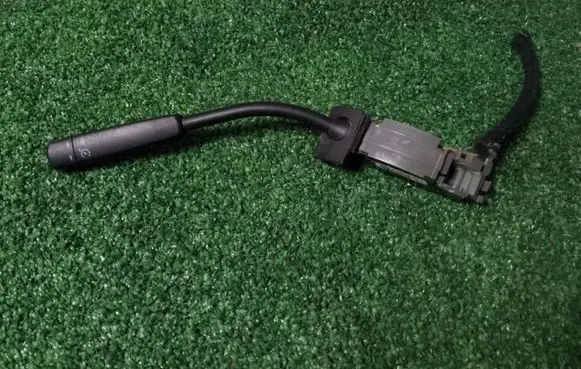 Mercedes-Benz E W210 Cruise control stalk 2105400445 LS202802
