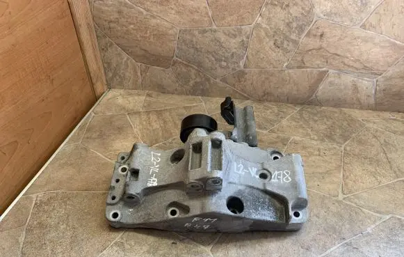 Generator/alternator bracket