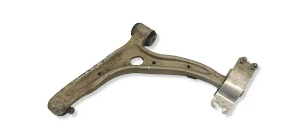 Mercedes-Benz CLA C117 X117 W117 Front lower control arm/wishbone A246542643