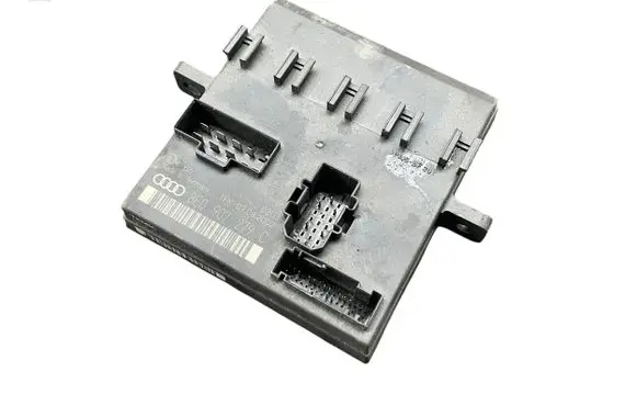 Audi A4 S4 B6 8E 8H Comfort/convenience module 8E0907279C