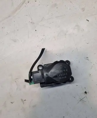 Mercedes-Benz CLS C219 Air flap motor/actuator G4126002 A2038201642 EAB502