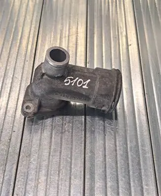 Mercedes-Benz R W251 Engine coolant pipe/hose A6422000056