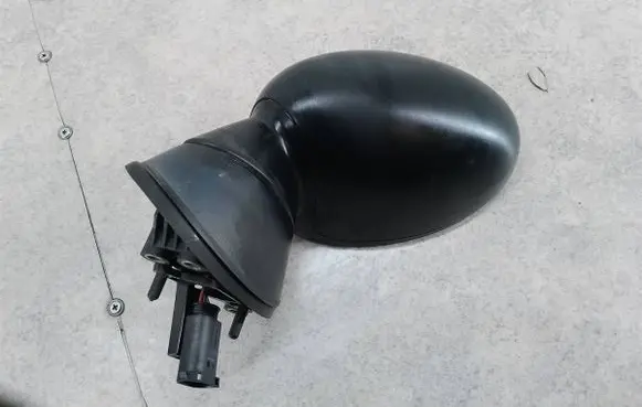 Mini One - Cooper R50 - 53 Front door electric wing mirror