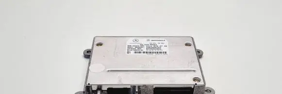 Mercedes-Benz E W211 Bluetooth control unit module A2118702726 UH03MM01PV DM70252002