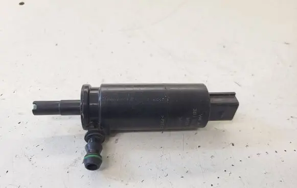 Volkswagen Transporter - Caravelle T5 Headlight washer pump 3B7955681