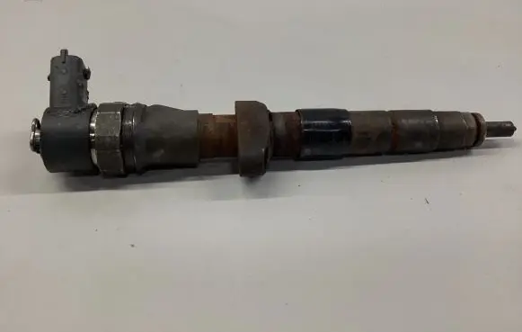 Renault Trafic II (X83) Fuel injector 0986435079