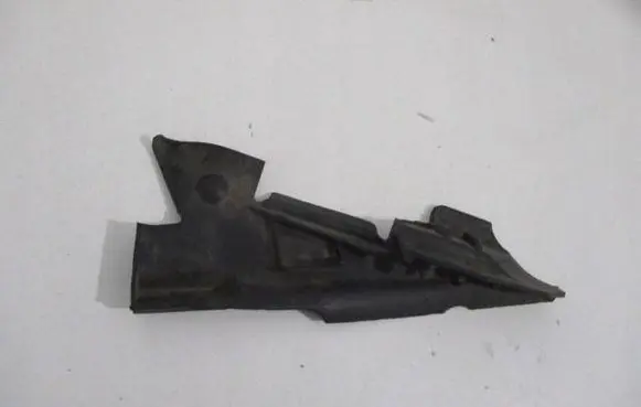 Renault Clio III Engine compartment rubber 8200421926C