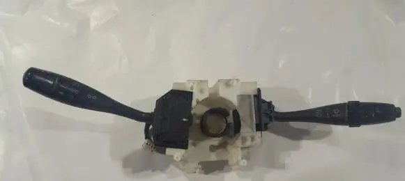 Mitsubishi Carisma Wiper turn signal indicator stalk/switch mb953700 34-96