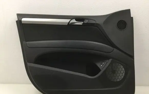 Audi Q7 4L Front door card panel trim 4L1867105