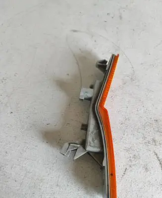 Dodge Challenger Front indicator light 68319390AA 414731