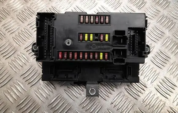 Citroen Jumper Fuse box set 00468629340