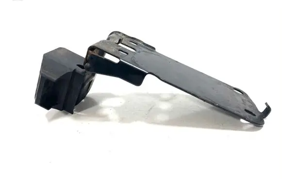 BMW 3 E90 E91 Radiator support slam panel bracket 7117811 23781010