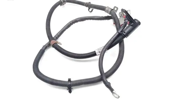 Mercedes-Benz A W176 Positive cable (battery) A2465407932