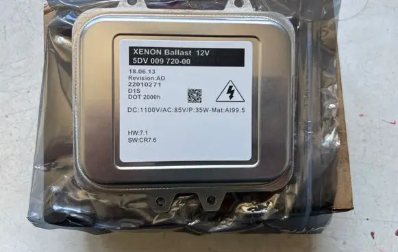 Headlight ballast module Xenon