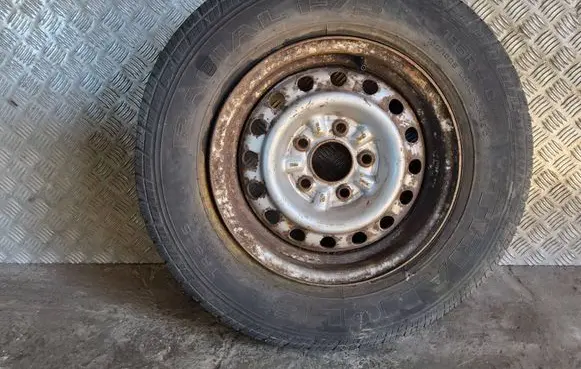 Nissan Vanette R14 steel rim 403007C300 2141010
