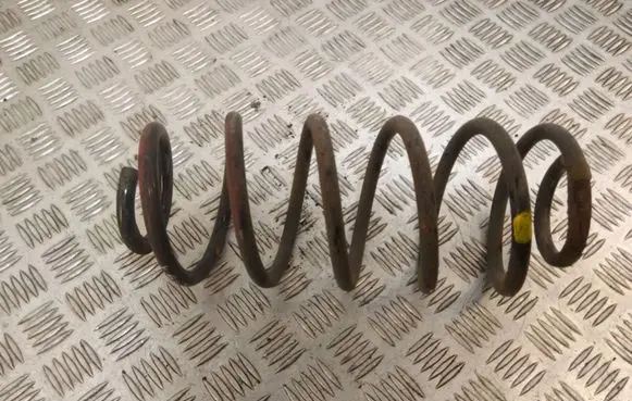 Toyota Yaris Rear coil spring